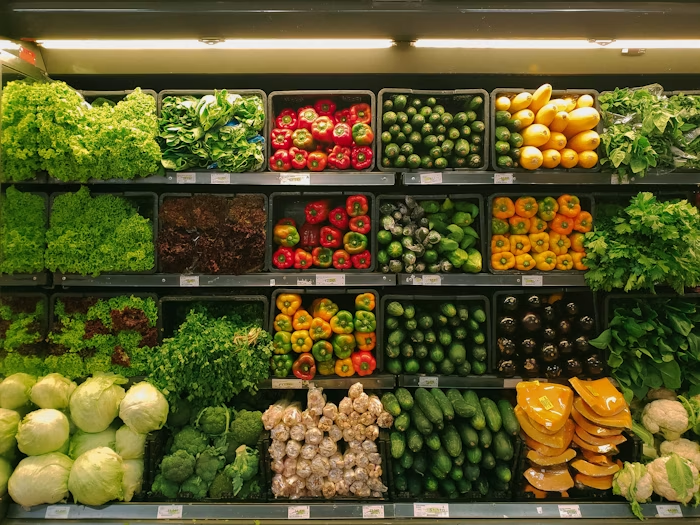 Supermarkets & Groceries